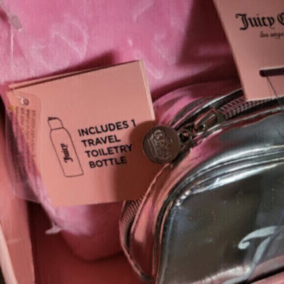 Juicy Couture Velvet Cosmetic Bag Set NWT - Picture 3 of 10